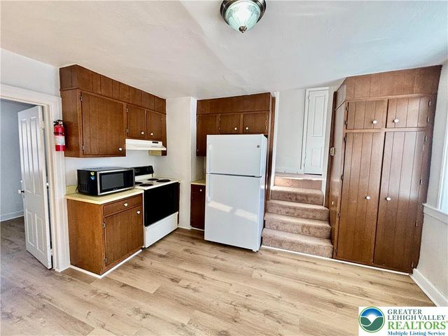 171 East Aluta Mill Road, Bushkill Twp, PA 18064