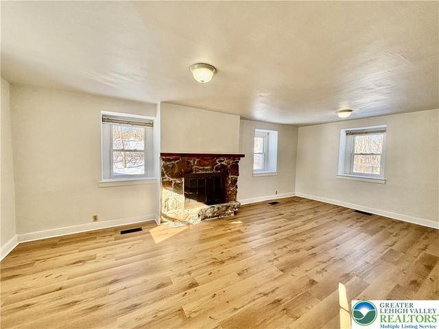 171 East Aluta Mill Road, Bushkill Twp, PA 18064