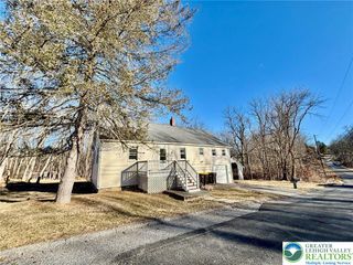 171 East Aluta Mill Road, Bushkill Twp, PA 18064