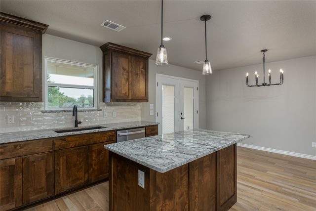 232 Prairie Street, Jacksboro, TX 76458