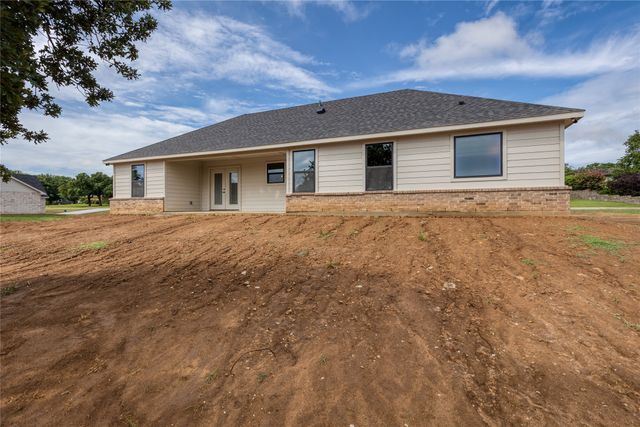 232 Prairie Street, Jacksboro, TX 76458