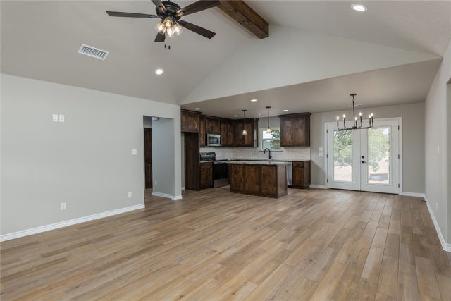 232 Prairie Street, Jacksboro, TX 76458