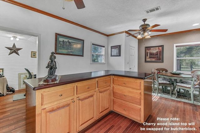 284 County Road 2003 South S, Liberty, TX 77575