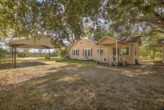 284 County Road 2003 South S, Liberty, TX 77575