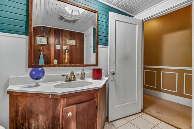 284 County Road 2003 South S, Liberty, TX 77575