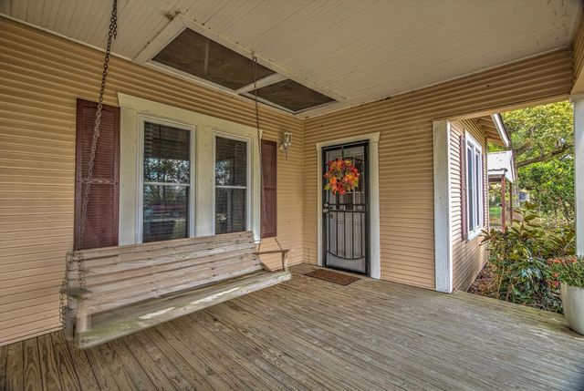 284 County Road 2003 South S, Liberty, TX 77575