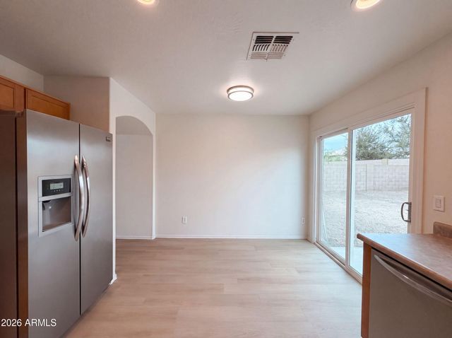 198 N 222ND Drive, Buckeye, AZ 85326