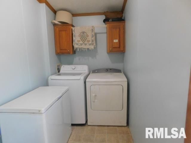 120 W 7TH Street, Coal Valley, IL 61240