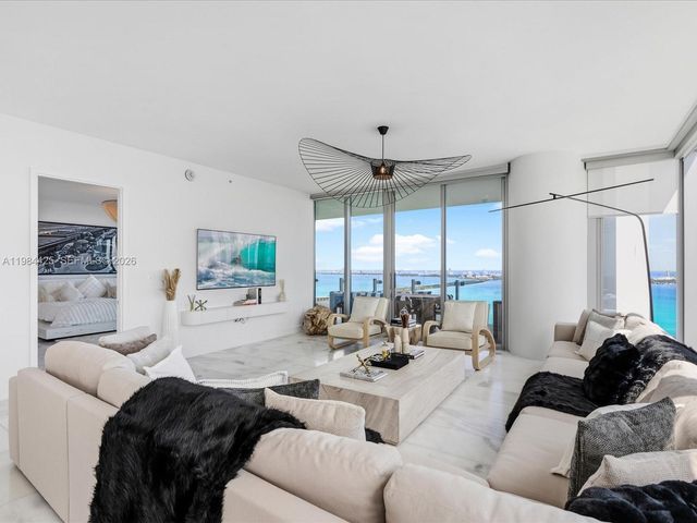 700 NE 26th Ter 4203, Miami, FL 33137