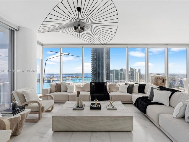 700 NE 26th Ter 4203, Miami, FL 33137