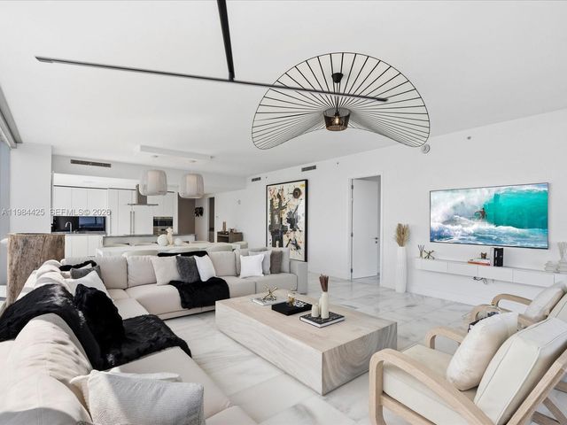 700 NE 26th Ter 4203, Miami, FL 33137