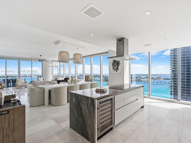 700 NE 26th Ter 4203, Miami, FL 33137