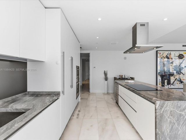 700 NE 26th Ter 4203, Miami, FL 33137