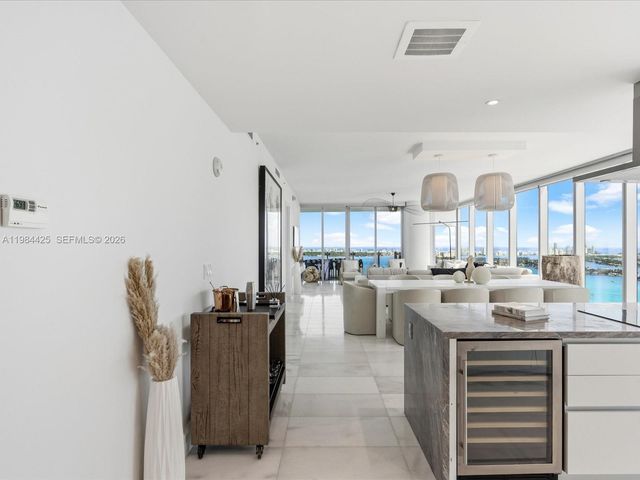 700 NE 26th Ter 4203, Miami, FL 33137