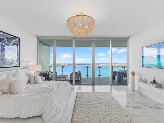 700 NE 26th Ter 4203, Miami, FL 33137