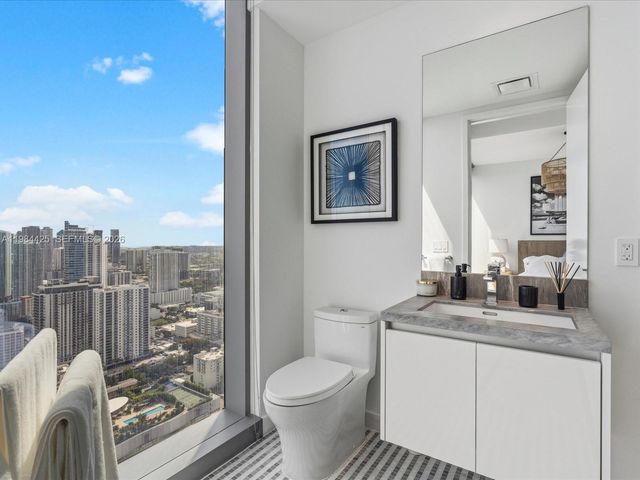 700 NE 26th Ter 4203, Miami, FL 33137