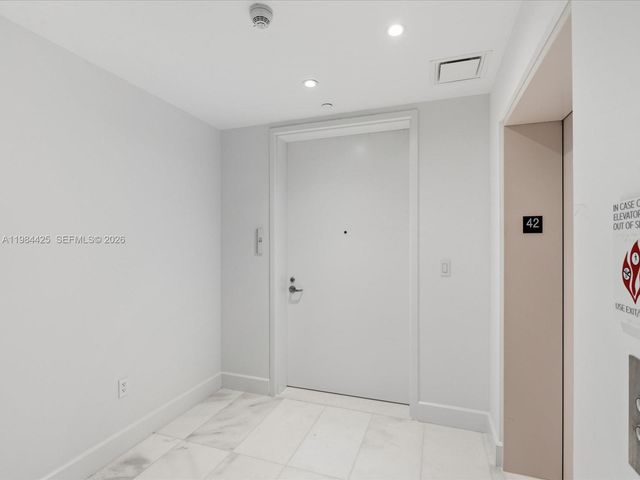 700 NE 26th Ter 4203, Miami, FL 33137