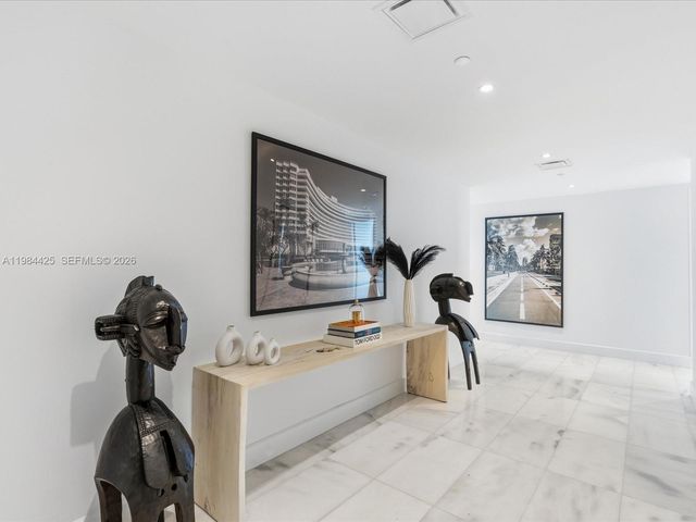 700 NE 26th Ter 4203, Miami, FL 33137