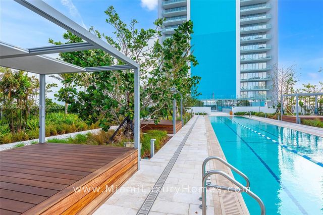 700 NE 26th Ter 4203, Miami, FL 33137