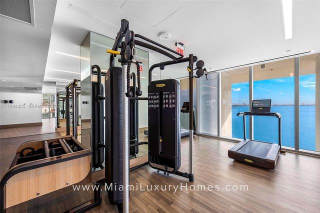 700 NE 26th Ter 4203, Miami, FL 33137