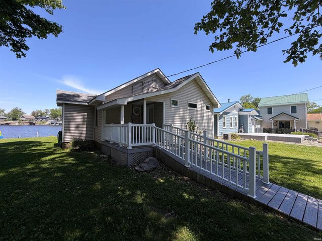 5129 E Shady Point Drive, Monticello, IN 47960
