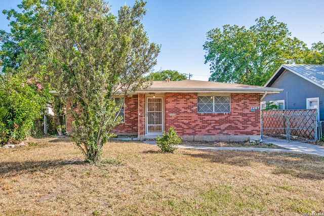 1207 HAMMOND AVE, San Antonio, TX 78210