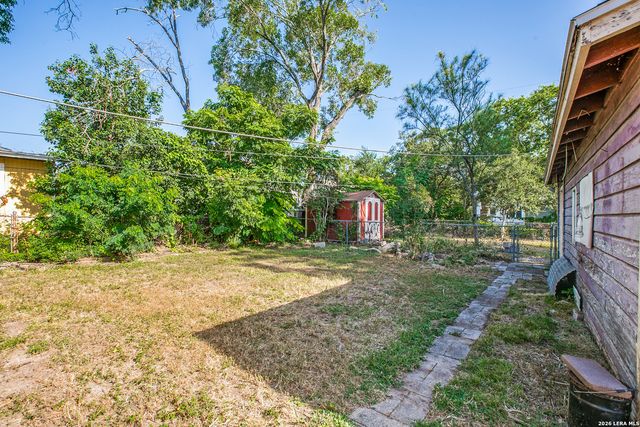1207 HAMMOND AVE, San Antonio, TX 78210