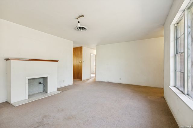 1207 HAMMOND AVE, San Antonio, TX 78210