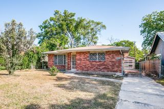 1207 HAMMOND AVE, San Antonio, TX 78210