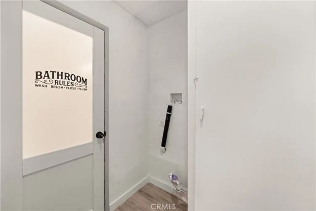 2121 Down, Riverside, CA 92507