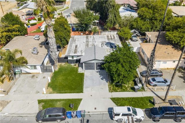 2121 Down, Riverside, CA 92507