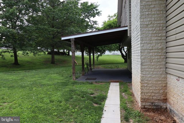 49 VALLEY VIEW DR, Hanover, PA 17331