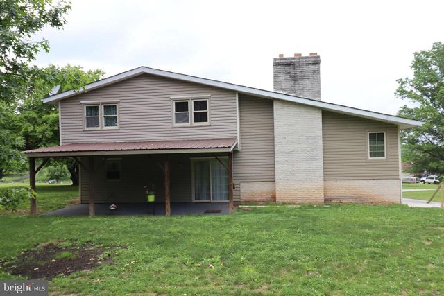 49 VALLEY VIEW DR, Hanover, PA 17331