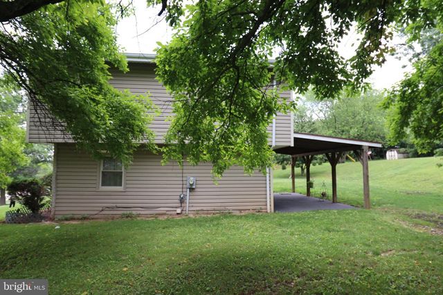 49 VALLEY VIEW DR, Hanover, PA 17331