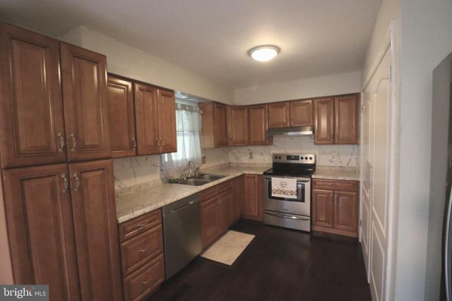 49 VALLEY VIEW DR, Hanover, PA 17331