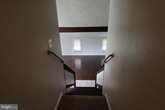 49 VALLEY VIEW DR, Hanover, PA 17331