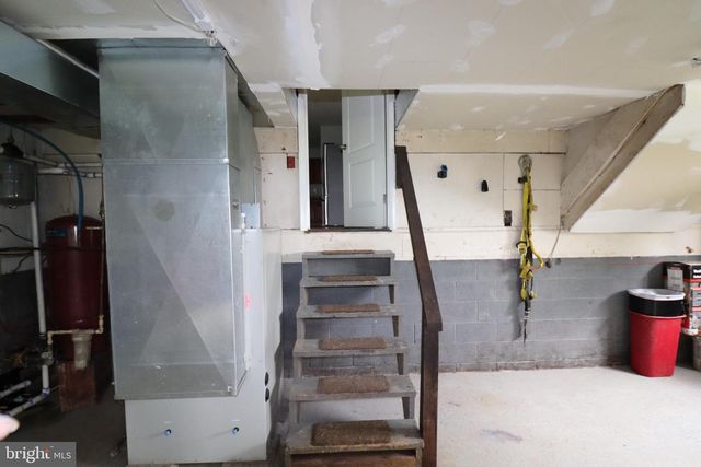 49 VALLEY VIEW DR, Hanover, PA 17331