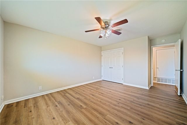 429 Montclair Dr, Corpus Christi, TX 78412