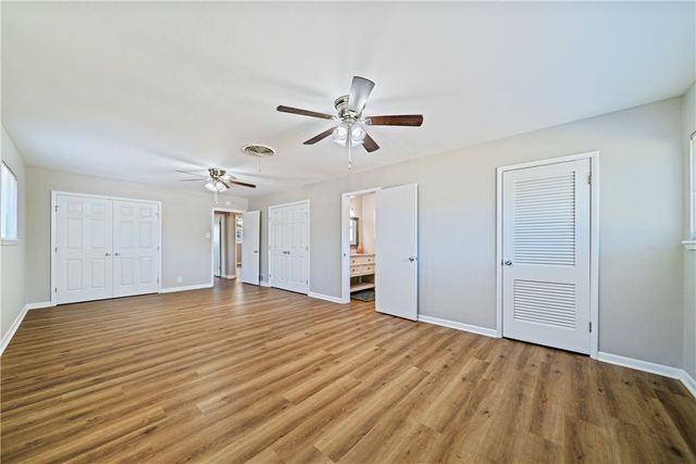 429 Montclair Dr, Corpus Christi, TX 78412