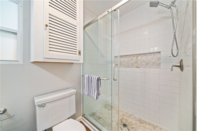 429 Montclair Dr, Corpus Christi, TX 78412