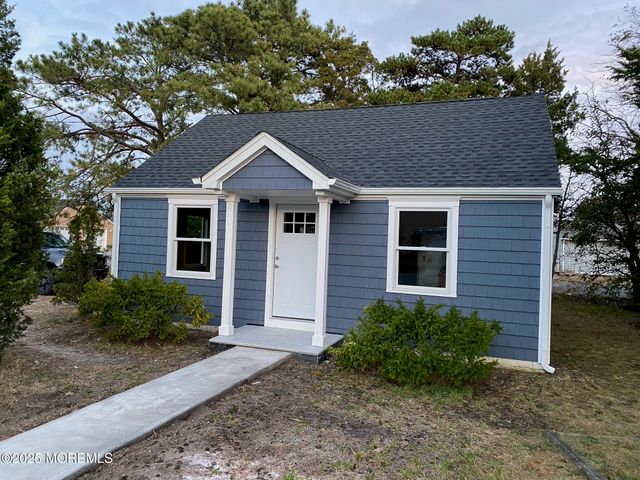 3407 Adams Avenue, Toms River, NJ 08753