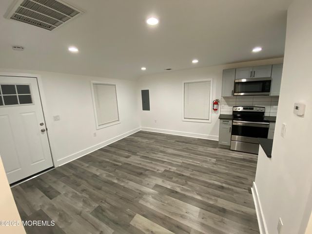 3407 Adams Avenue, Toms River, NJ 08753