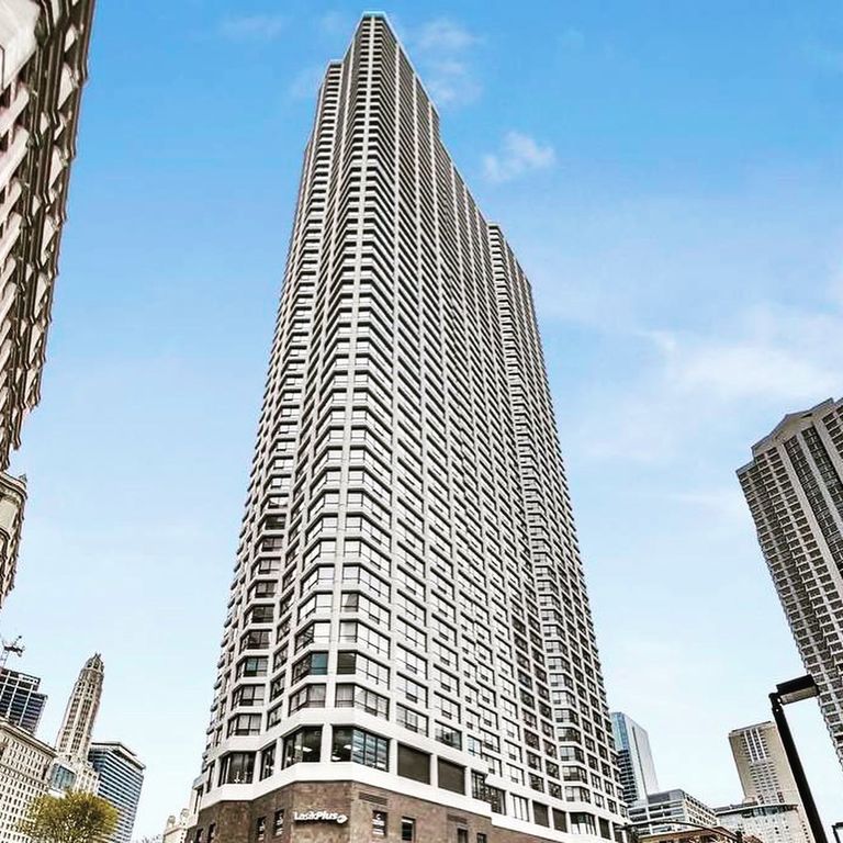 405 N Wabash Avenue B93, Chicago, IL 60611
