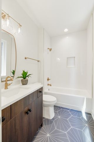 1721 6th Ave N Unit 1, Nashville, TN 37208