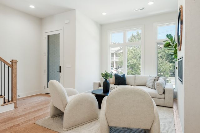 1721 6th Ave N Unit 1, Nashville, TN 37208