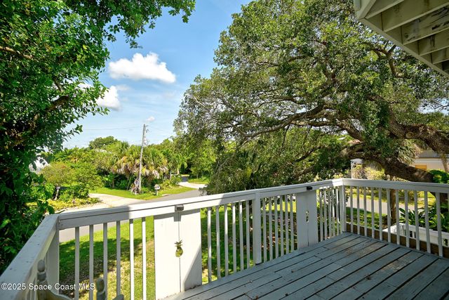 5875 Riverside Drive, Melbourne Beach, FL 32951