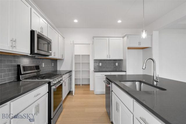 1518 Cyril Way, Belgrade, MT 59714