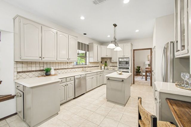 2609 Sherrill Park Drive, Richardson, TX 75082