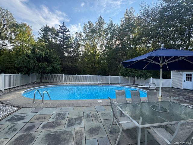 131 Eleanor Drive, Mahopac, NY 10541