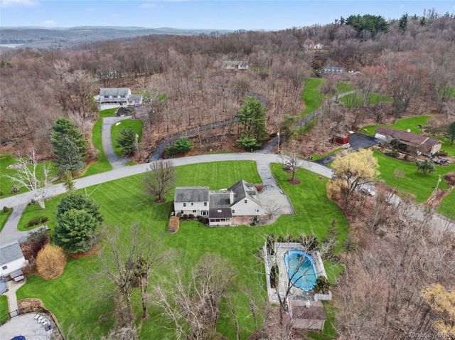 131 Eleanor Drive, Mahopac, NY 10541